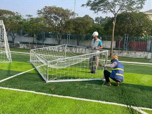 Quy định về kỹ thuật và thi công khung thành bóng đá